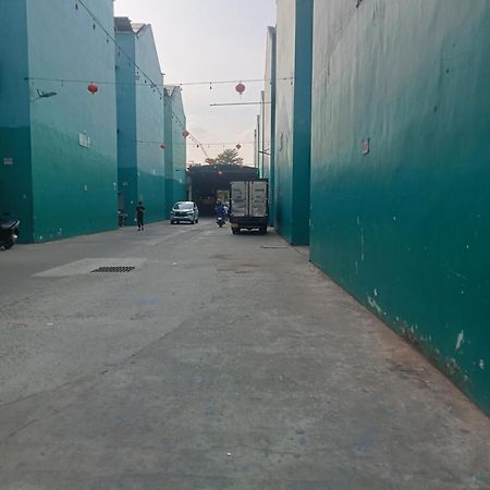 Cu Xa Hung Loi Hostel Xom Ben San Ngoại thất bức ảnh